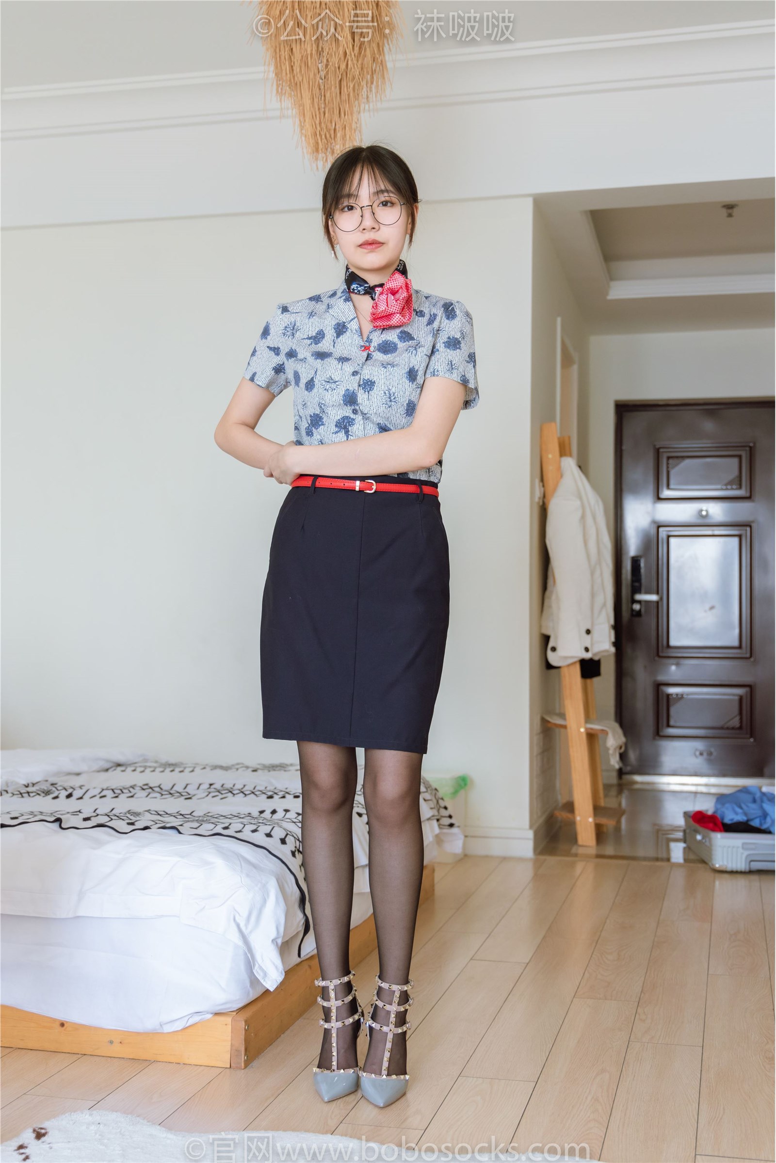 NO.087 Sweet Pea - flight attendant uniform, high heels, black silk(5)